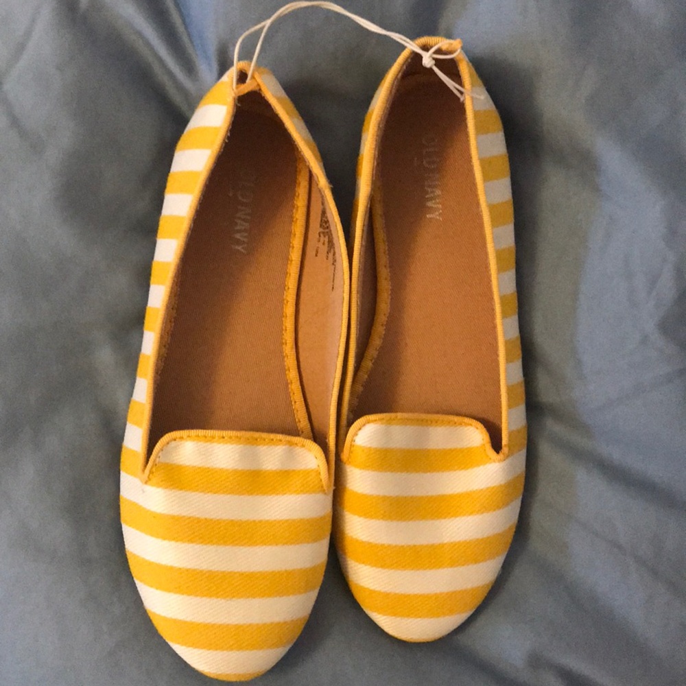 Old Navy Flat Slip-on Shoes